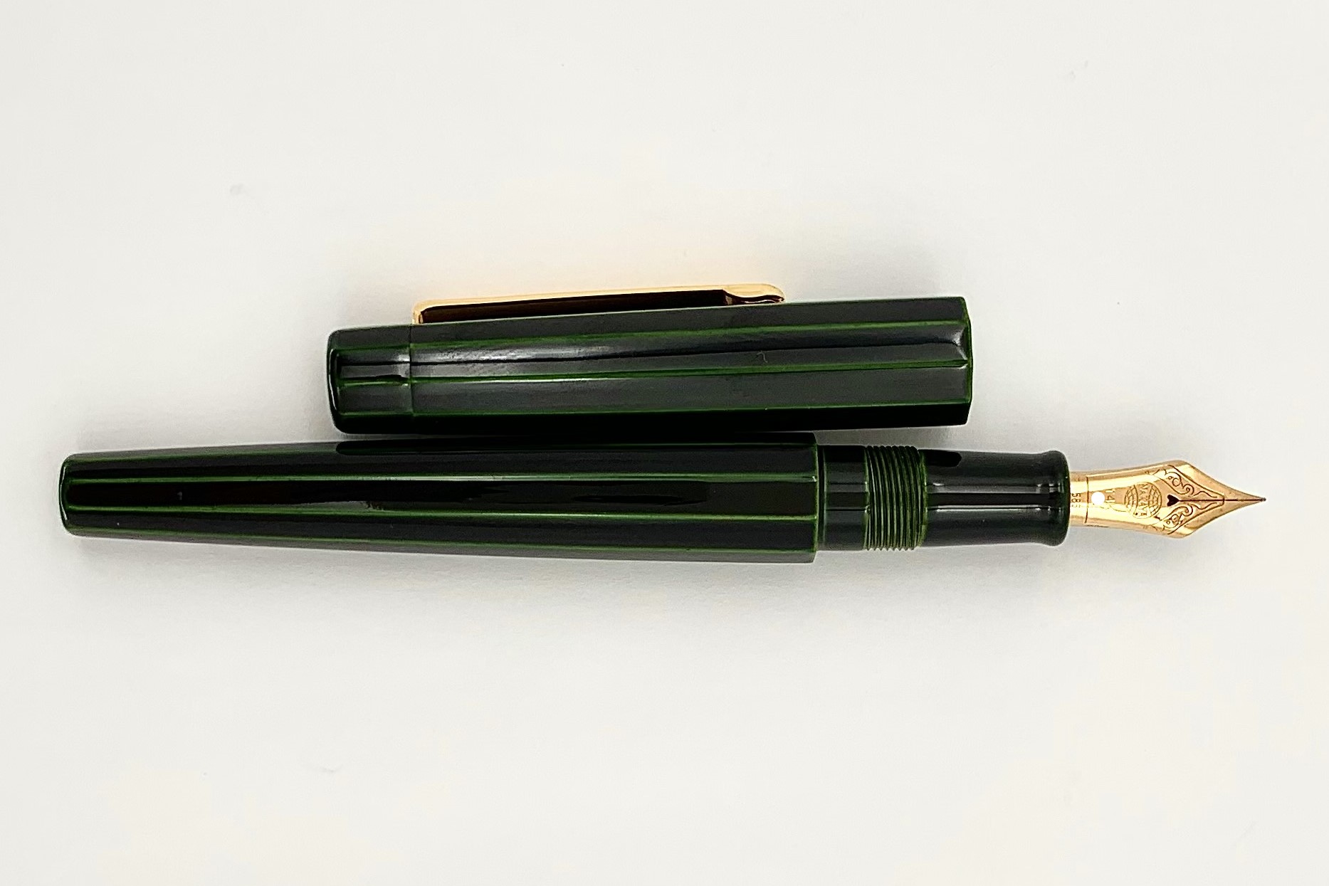 NakayaDecapodWriterMidoriTamenuriSTFountainPen_H